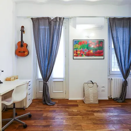 Modern House Navigli Апартаменты Милан