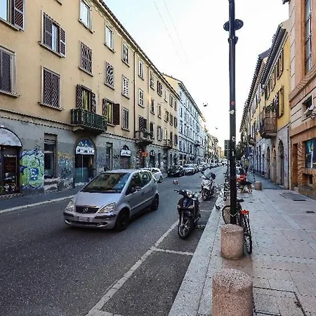 Modern House Navigli * Милан