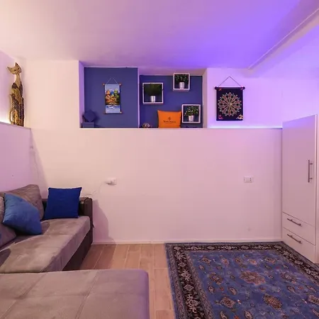 Modern House Navigli * Милан