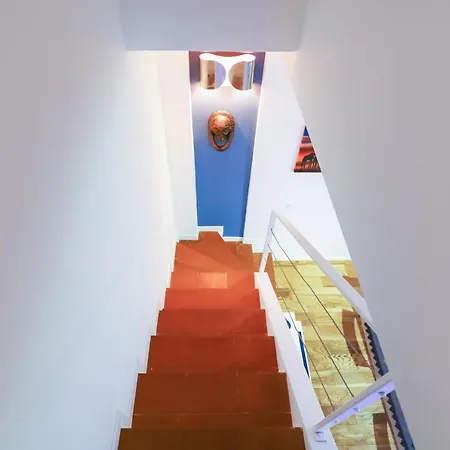 아파트 Modern House Navigli *